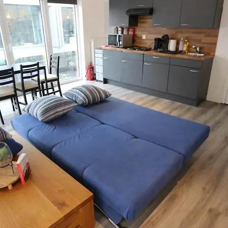 Studio 200 Meters From Central Station Appartement *